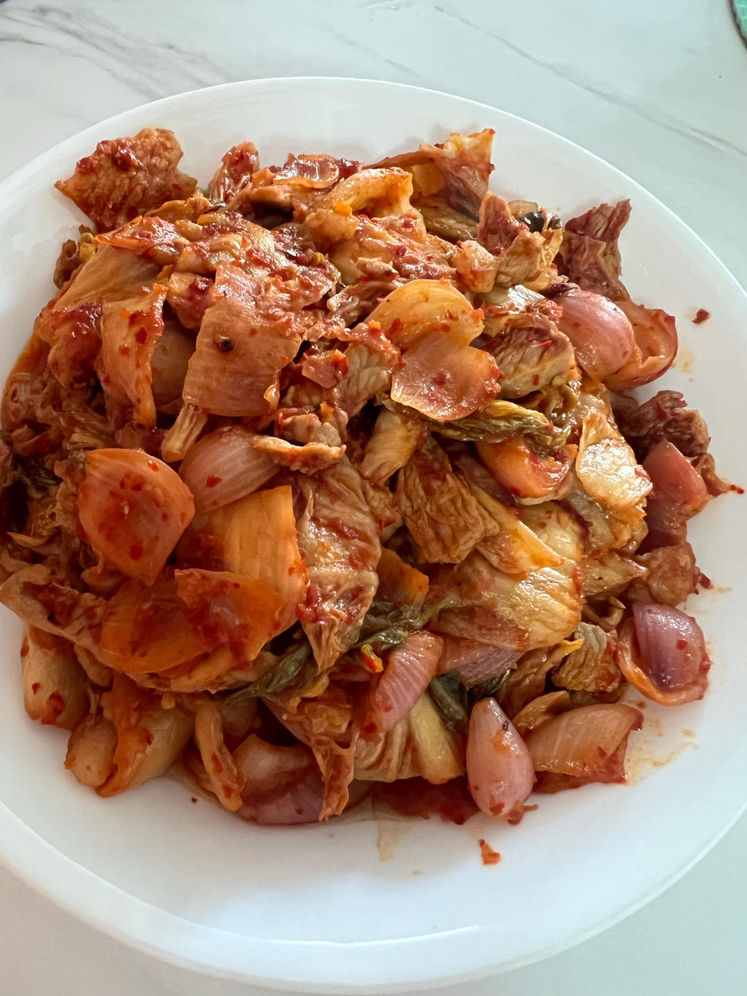 辣白菜炒五花肉