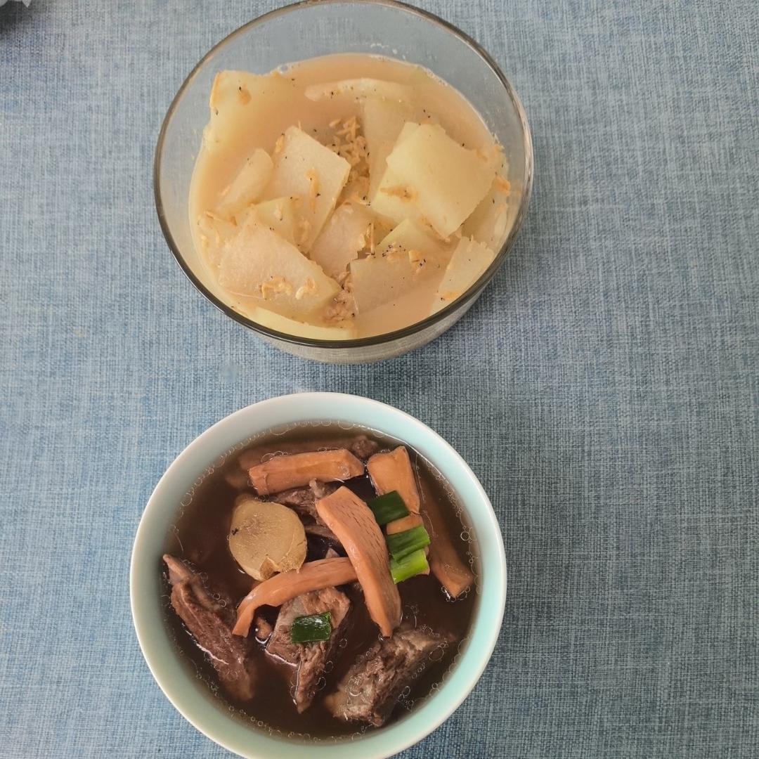 墨鱼干排骨汤
