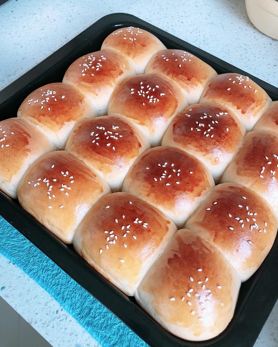 一次性发酵鲜奶油小面包