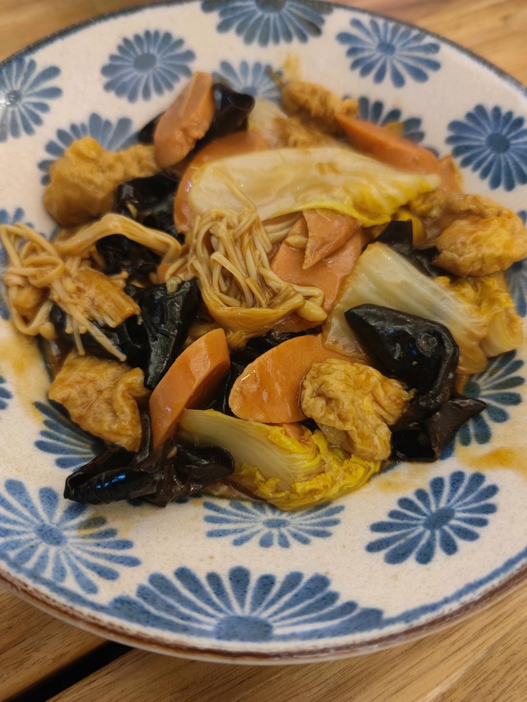 ✨无敌下饭❗️好吃到哭的白菜火腿豆腐煲