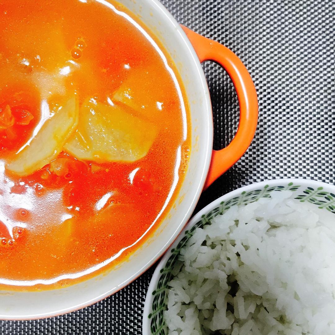 超级浓超好喝的番茄土豆汤