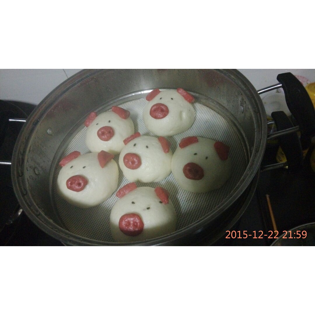 可爱的小猪豆沙包