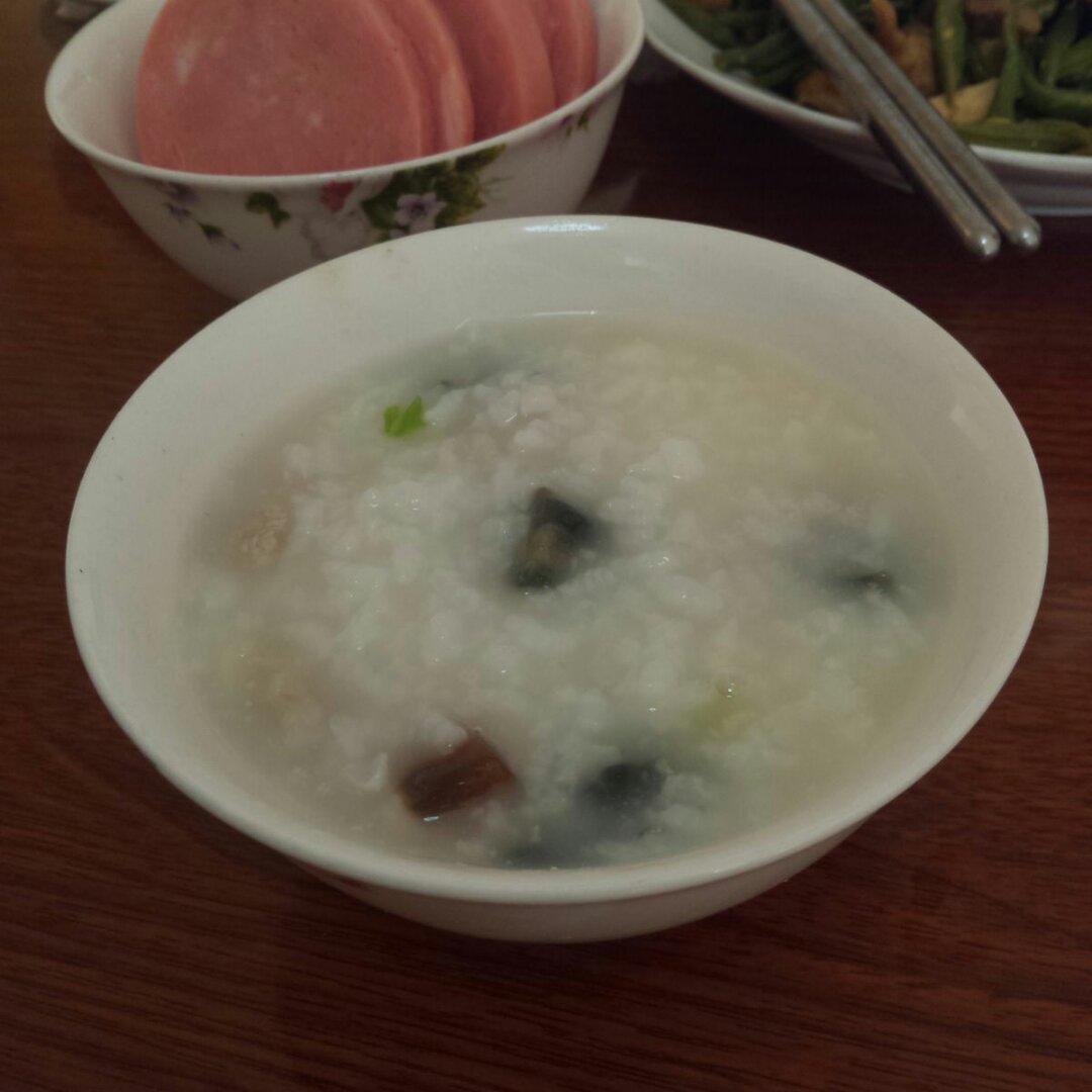皮蛋瘦肉粥