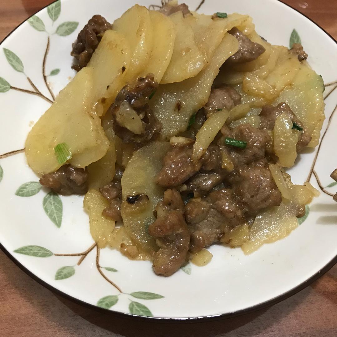土豆炒牛肉