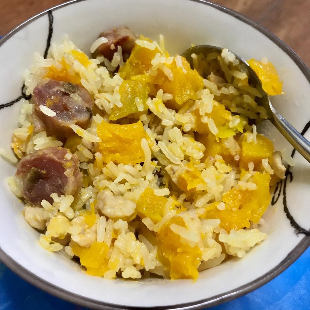 快手腊肠南瓜焖饭（电饭锅版）