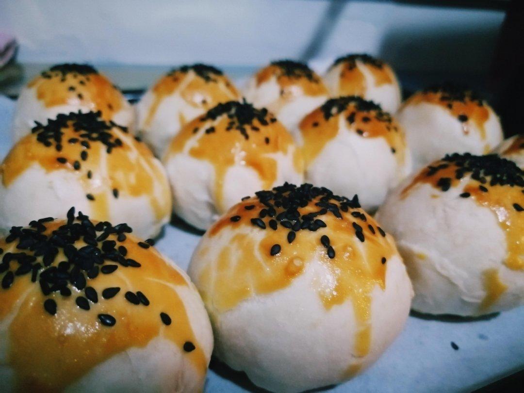 蛋黄酥：抹茶酥：（奶黄味）