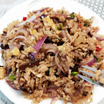 洋葱蛋炒饭