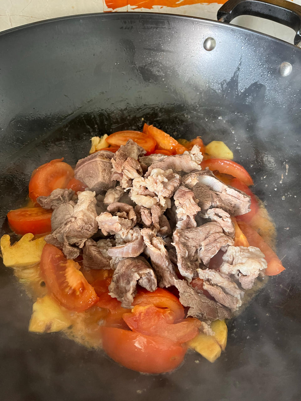 番茄土豆炖牛腩
