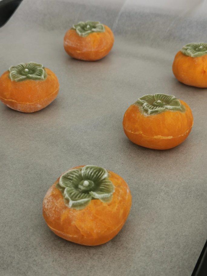 好意头的奶黄流心黑芝麻柿子月饼