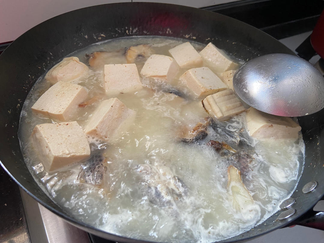 超鲜的奶白黑鱼汤