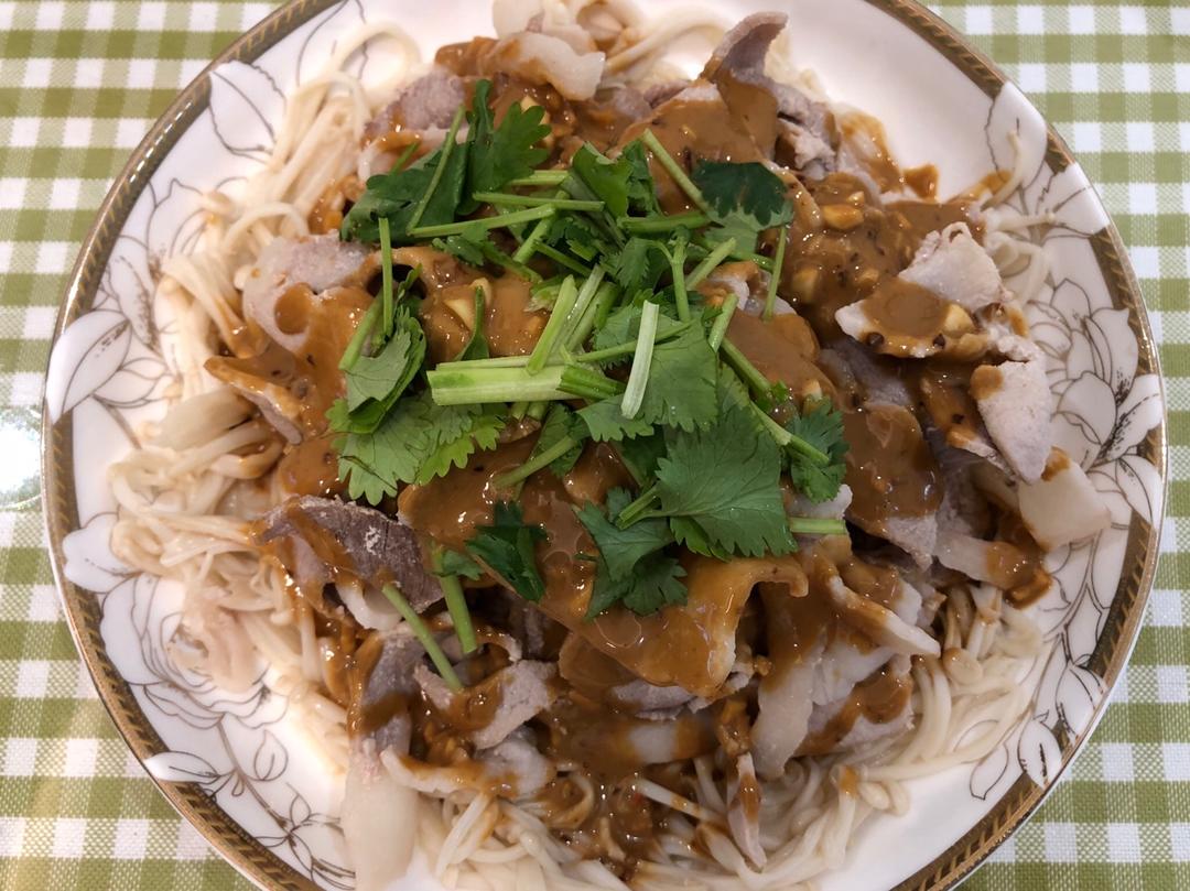 麻酱金针菇肥牛
