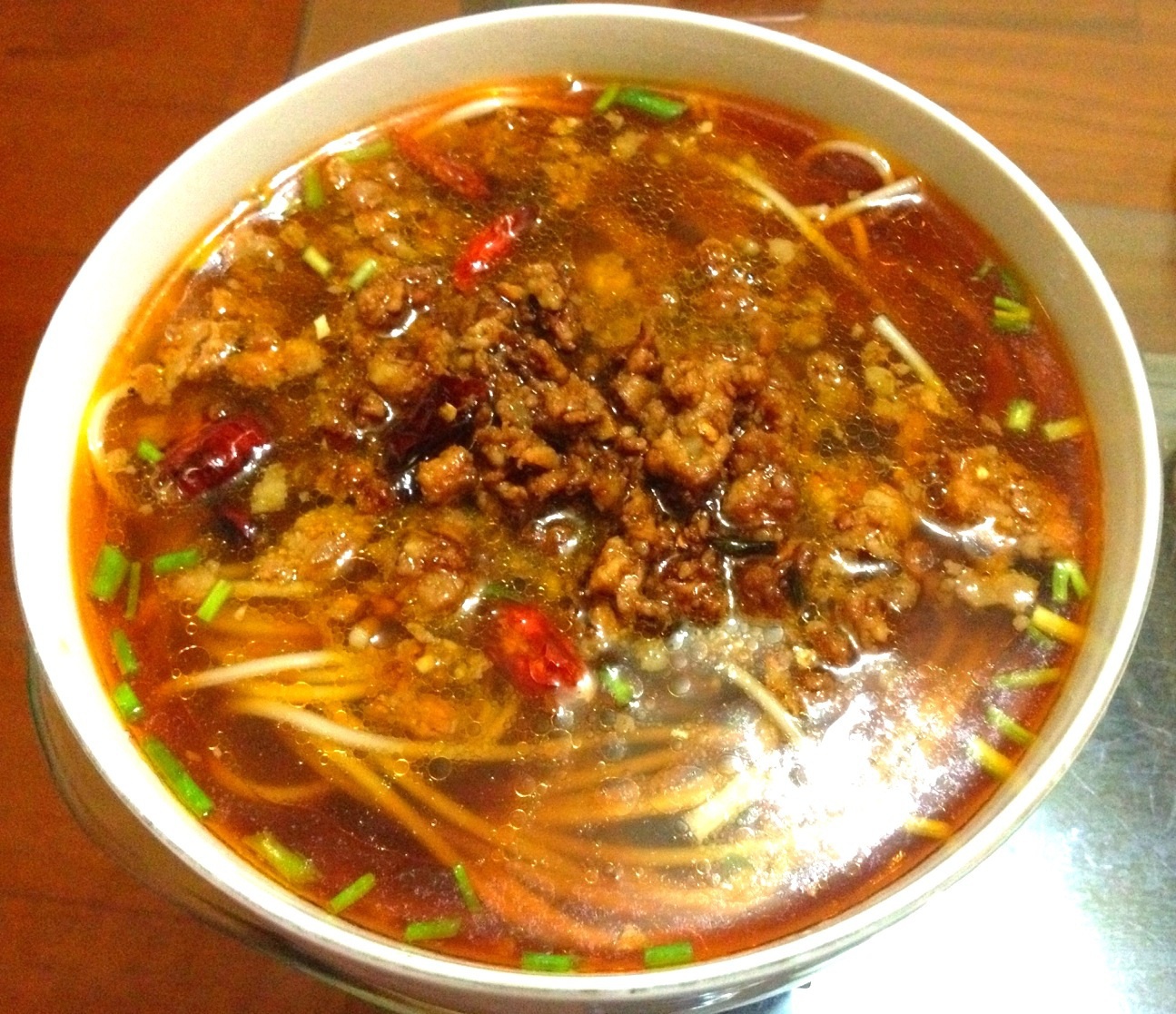 老上海辣肉面