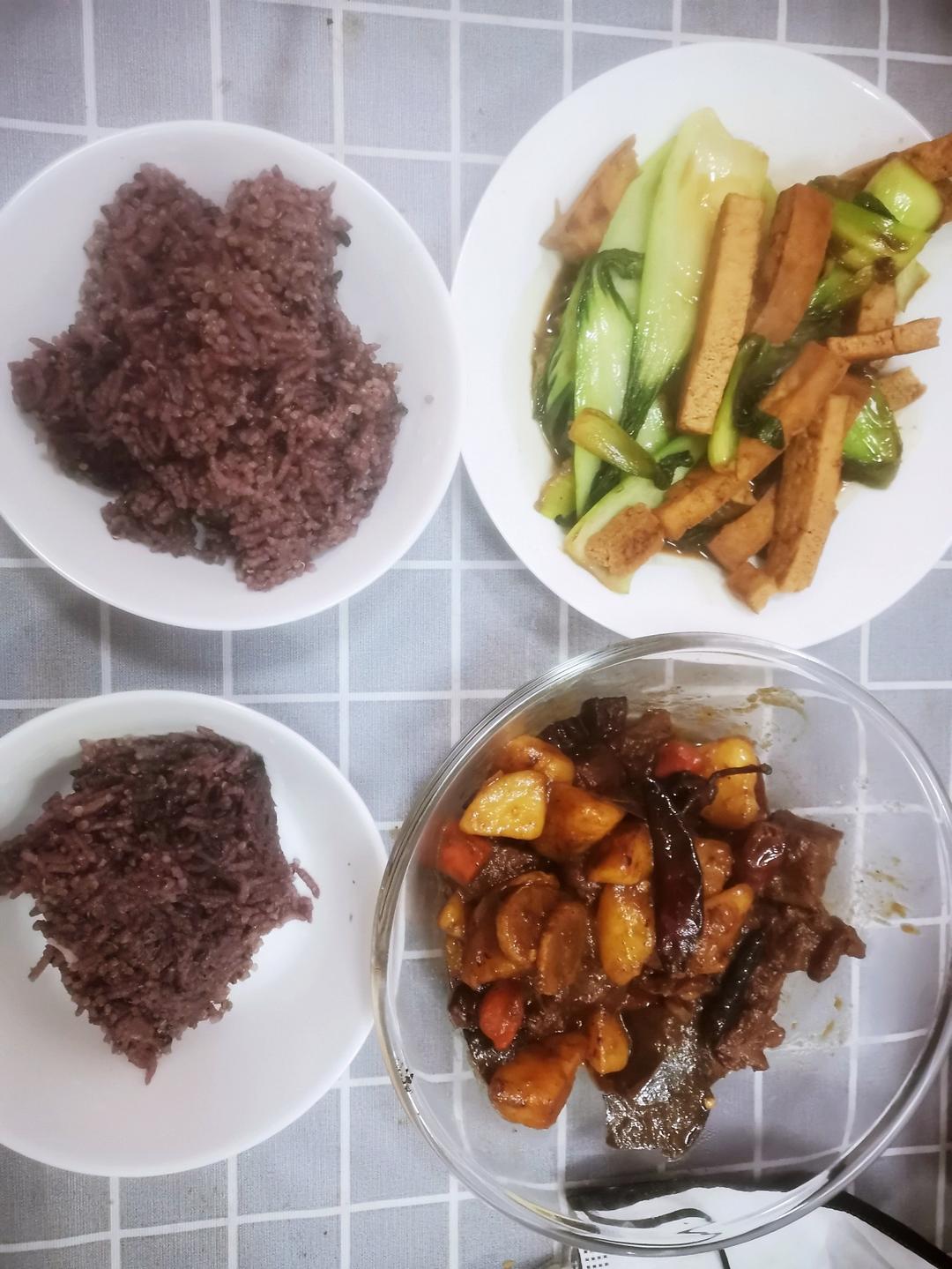 红烧牛腩