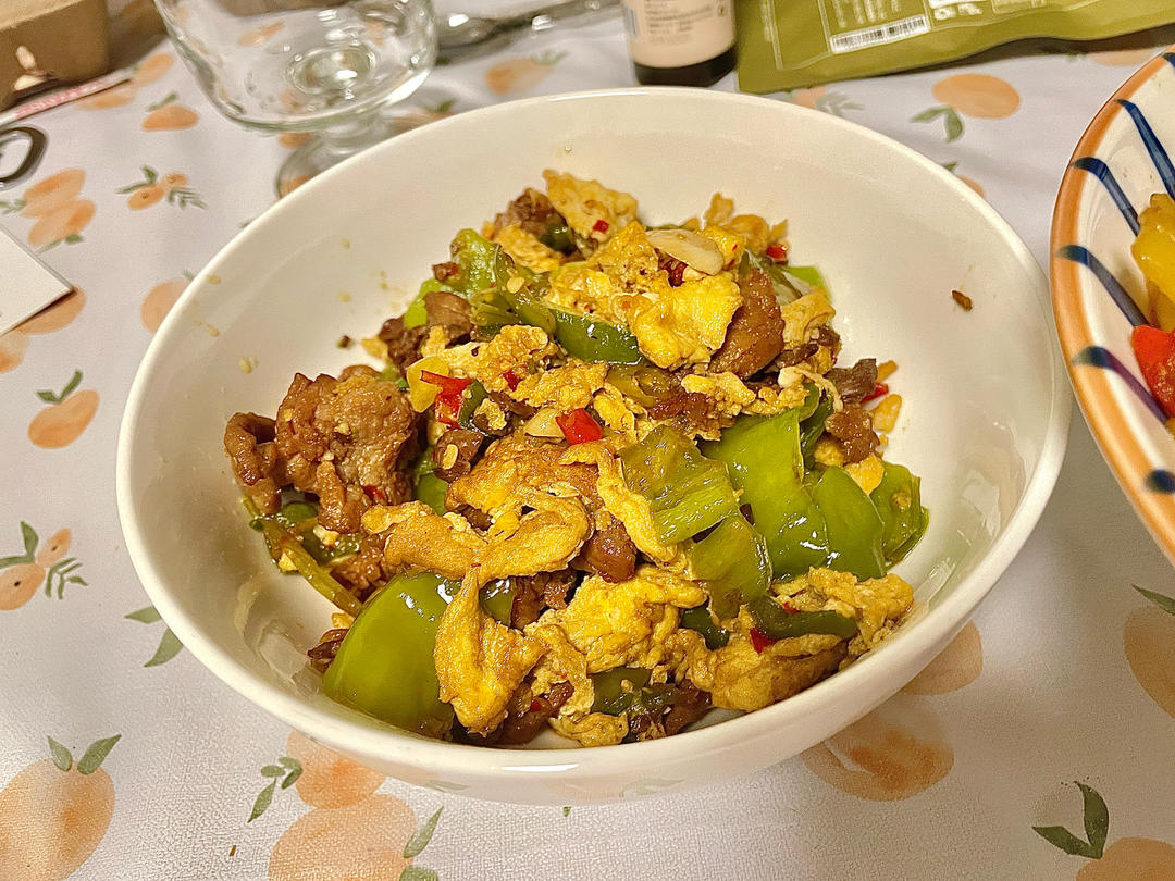 红椒荷包蛋（超下饭，简单）