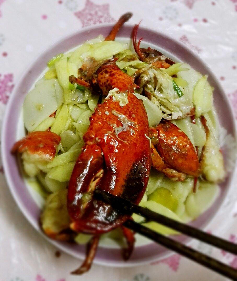 姜葱炒龙虾
