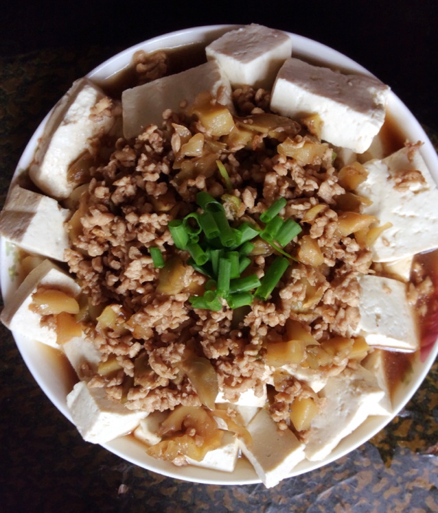 榨菜肉末拌老豆腐
