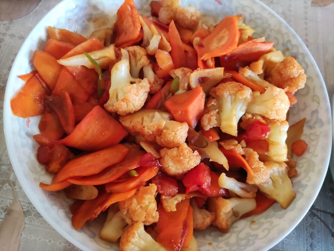 香甜低脂好吃到飞起-花菜木耳炒鸡蛋