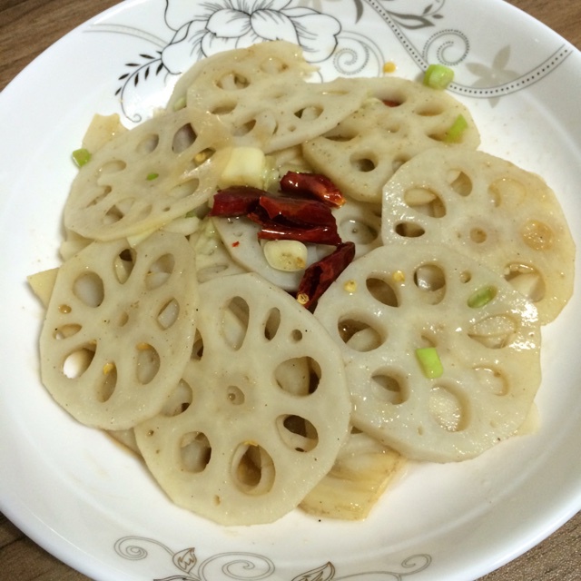 凉拌藕片