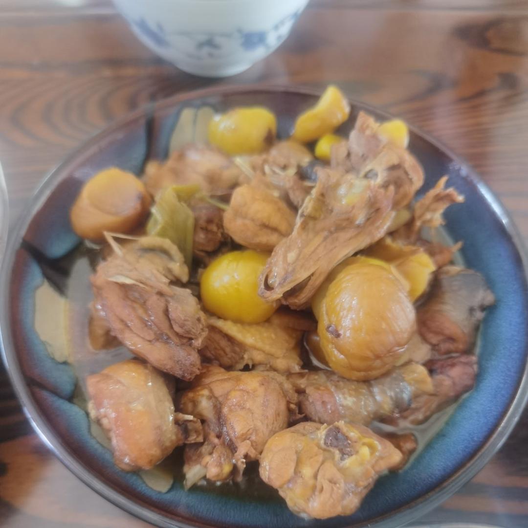 【栗子烧鸡】鸡肉都给你吃，栗子归我~