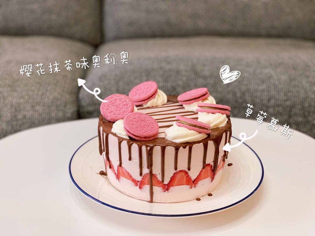 巧克力草莓慕斯蛋糕