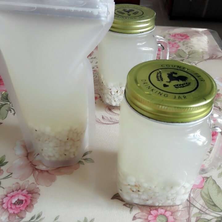 冰镇薏米水