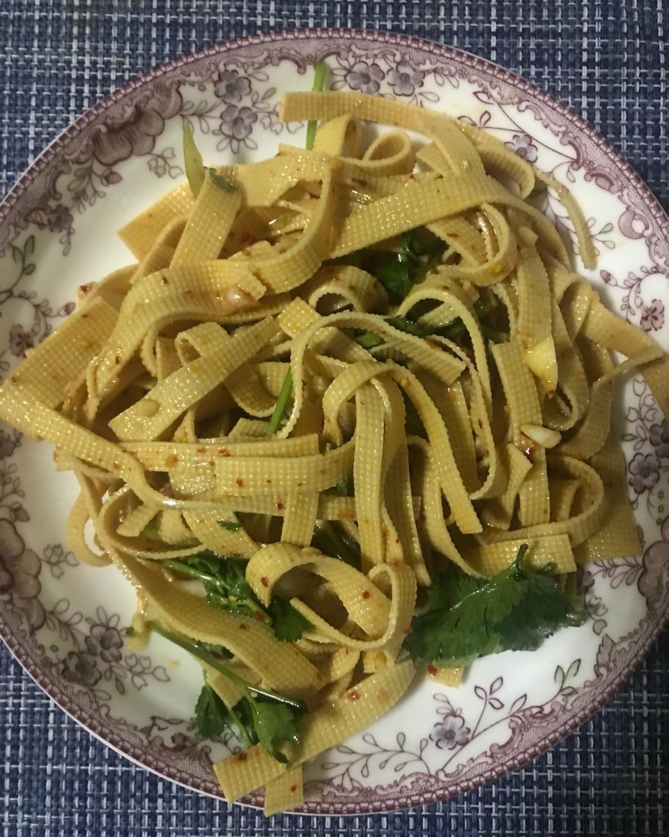炝拌干豆腐丝