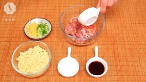 油豆腐鹌鹑蛋酿肉的做法 步骤3