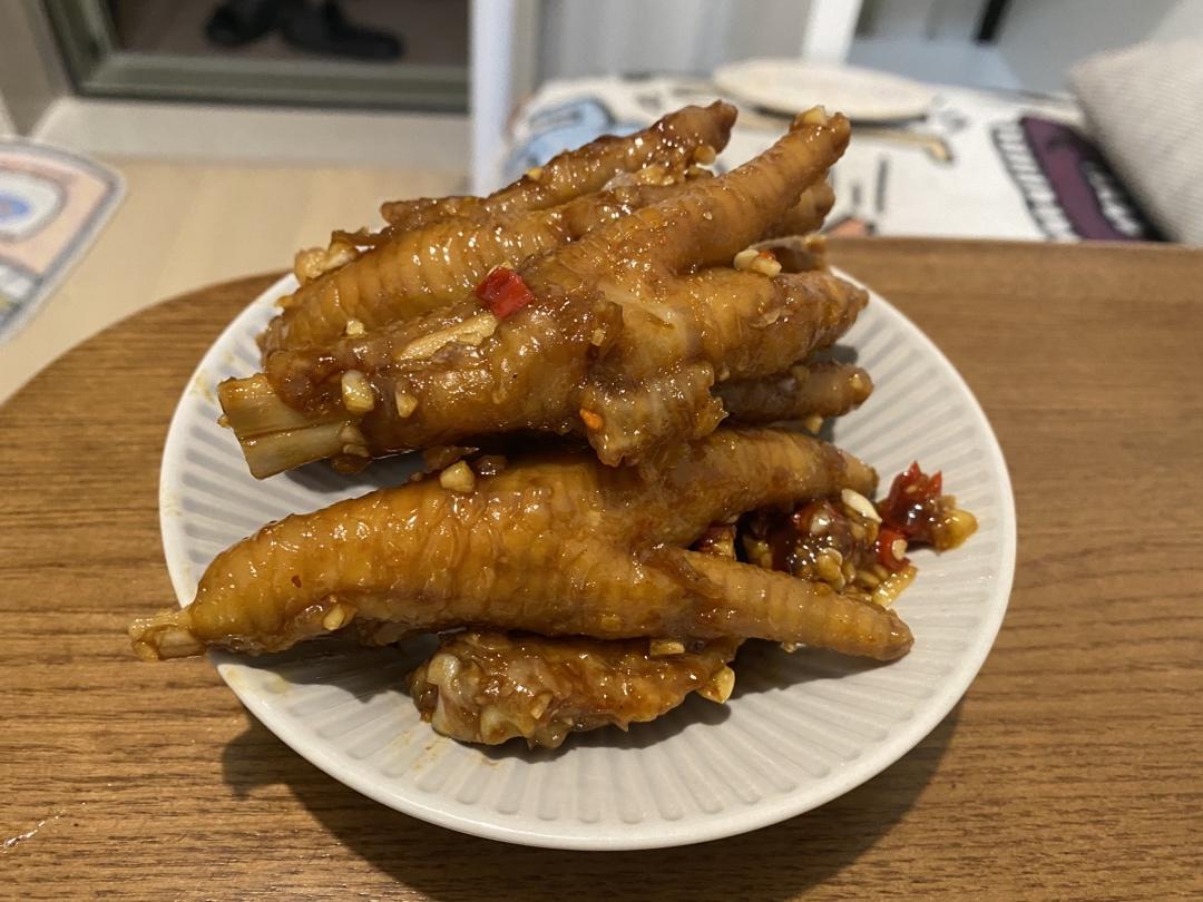 卖了十几年鸡爪的阿姨教我做的蒜香鸡爪
