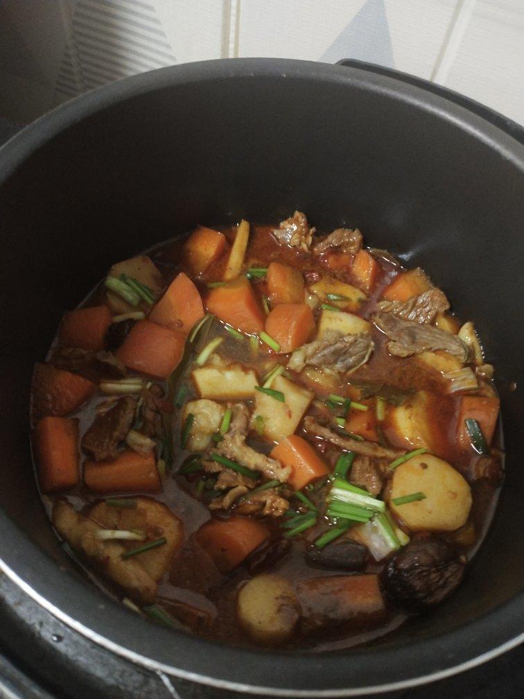 山药炖牛腩