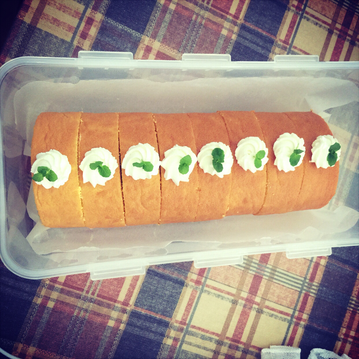 草莓奶油卷/O卷/小山卷