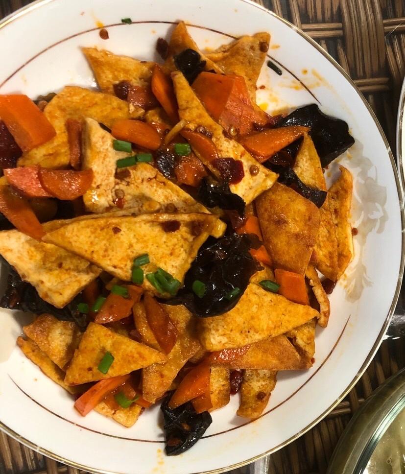 豆腐炒木耳