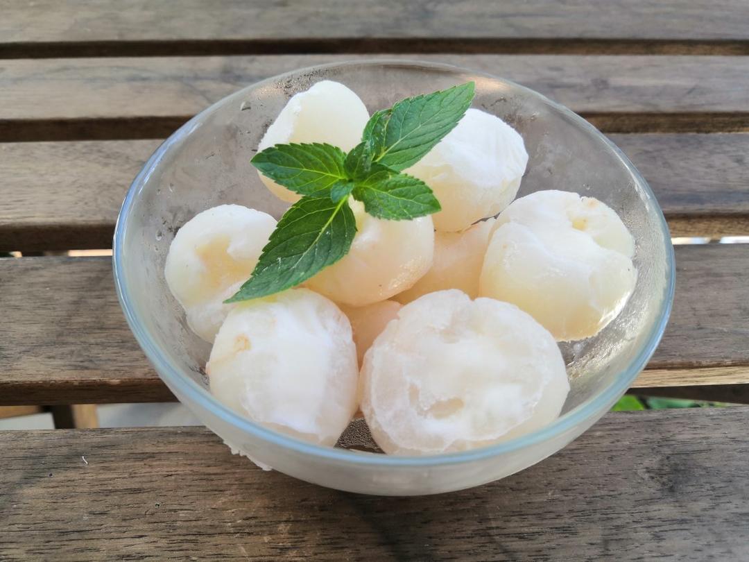 是淇淇啦做的无敌好吃的冻荔枝