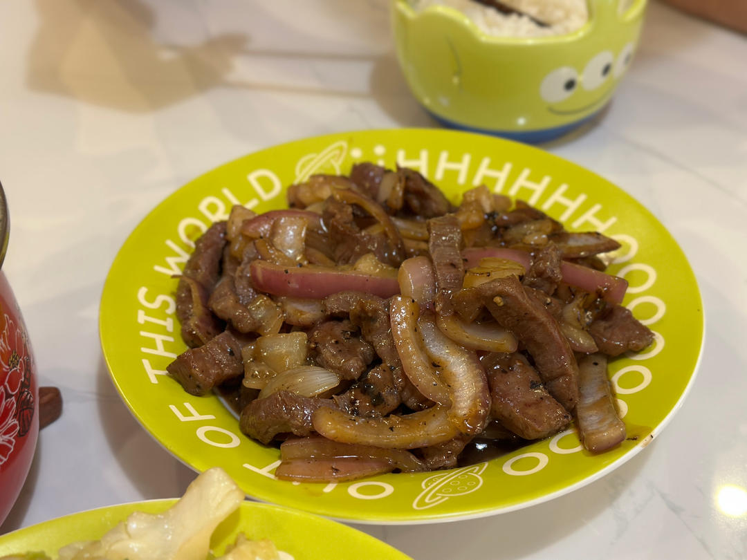 洋葱炒牛肉