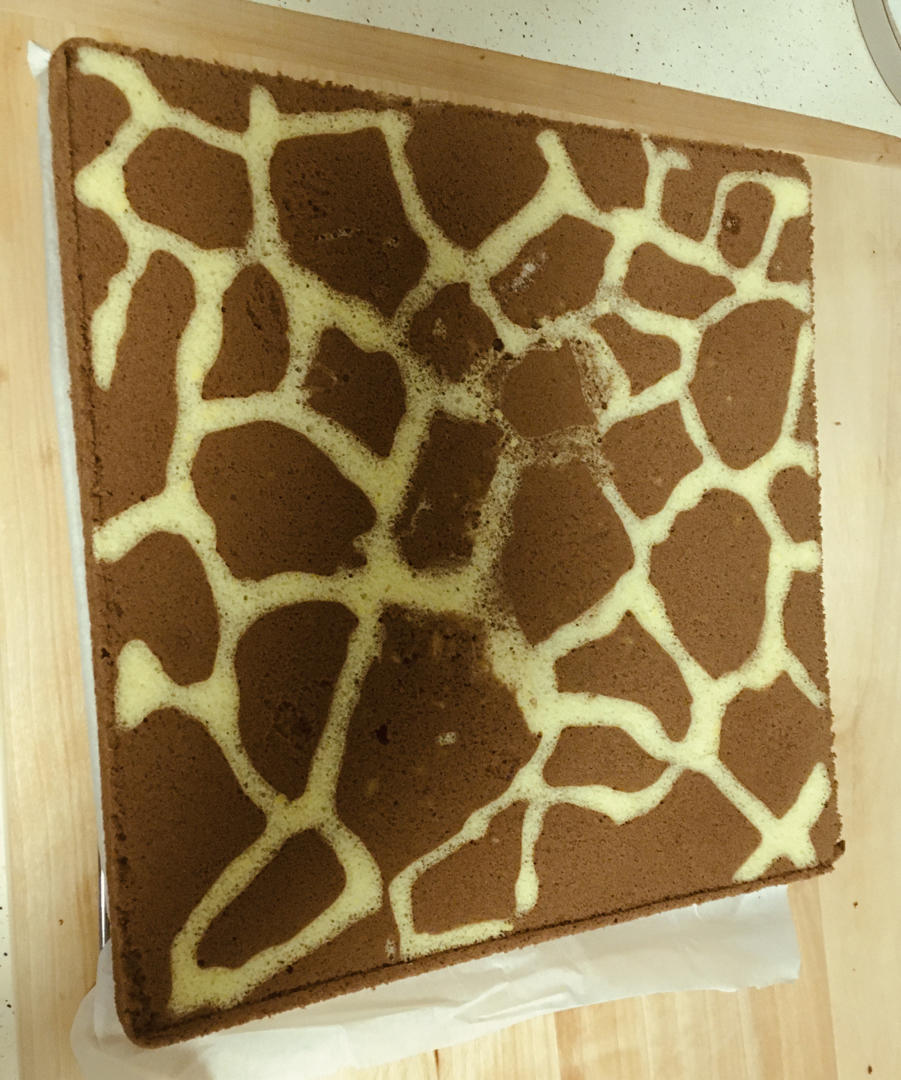 超萌长颈鹿蛋糕卷