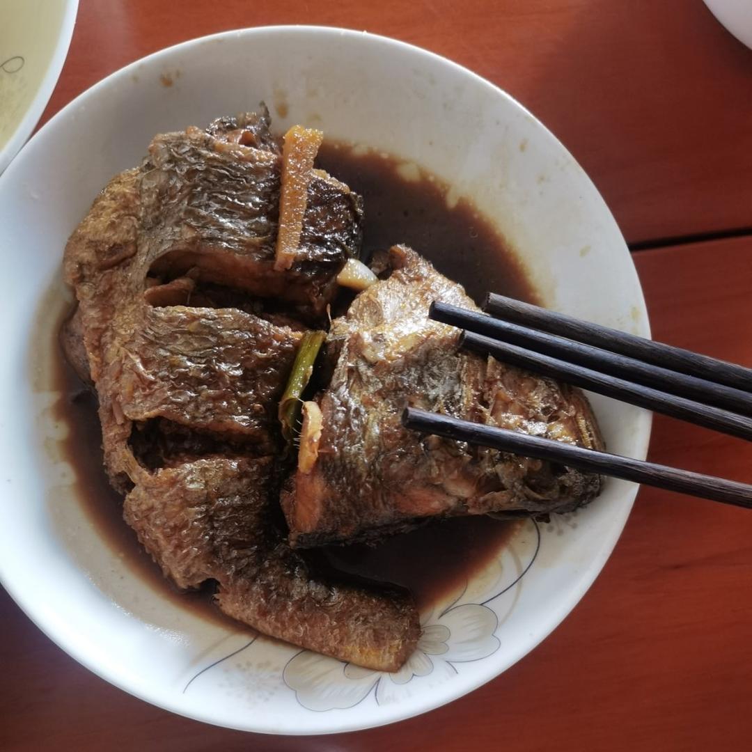 私房红烧黄花鱼，边吃边想念~
