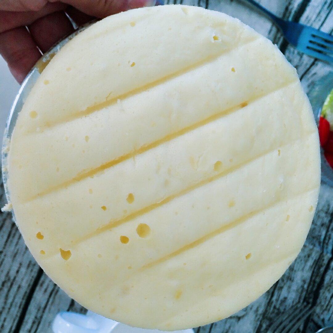 水嫩烫面蒸蛋糕