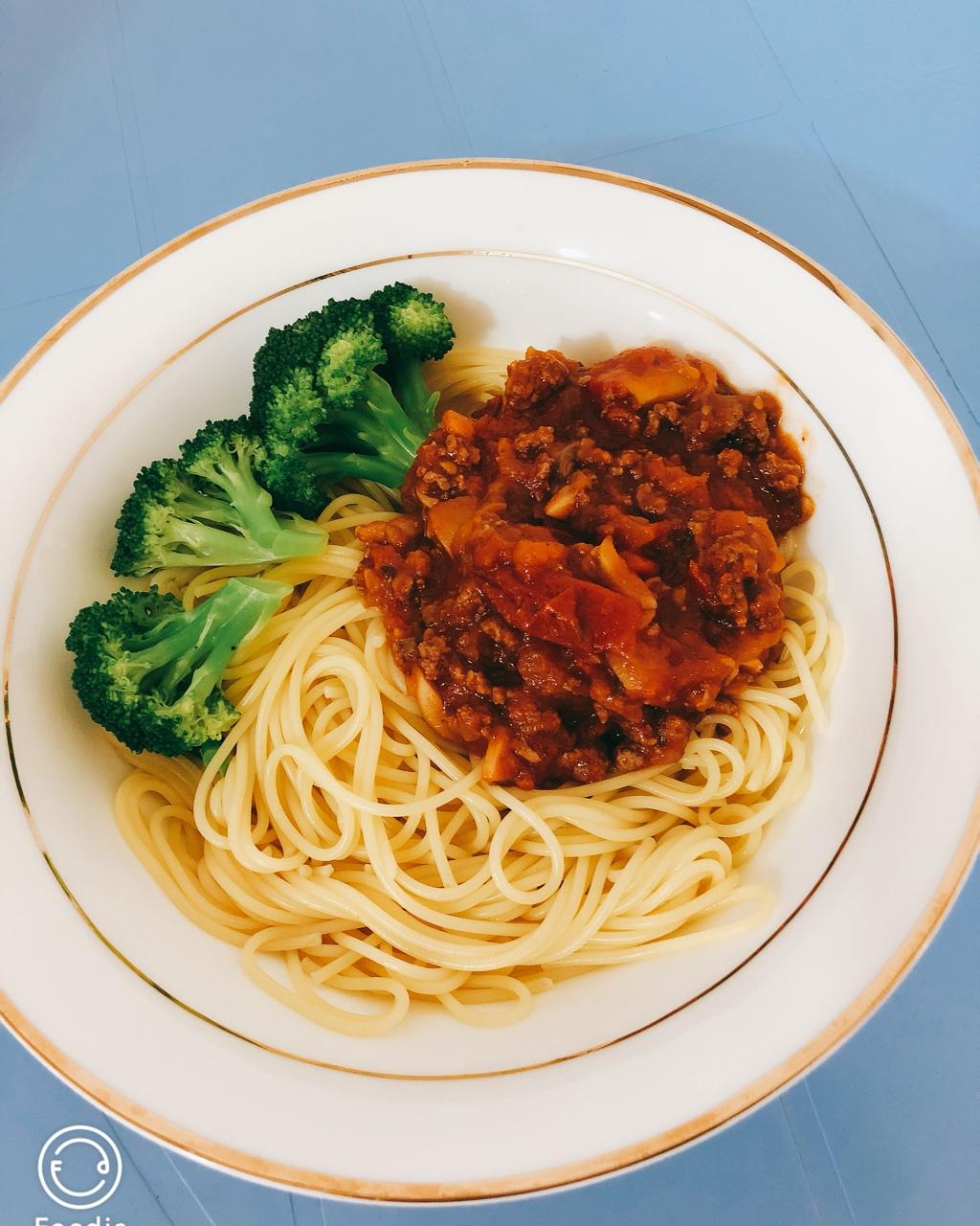 番茄肉酱意大利面