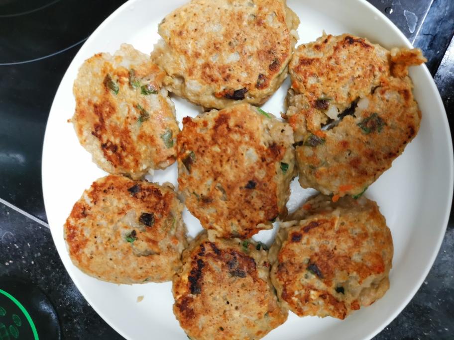 燜煎藕餅的做法