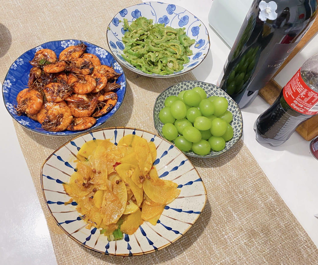 10分钟搞定，好吃到舔手指的油焖大虾