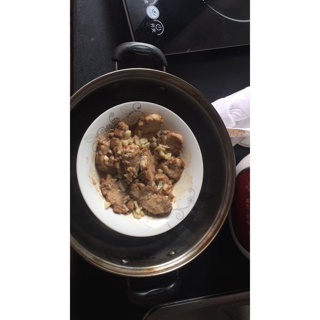 蒜蓉蒸鸡胸（鸡腿）