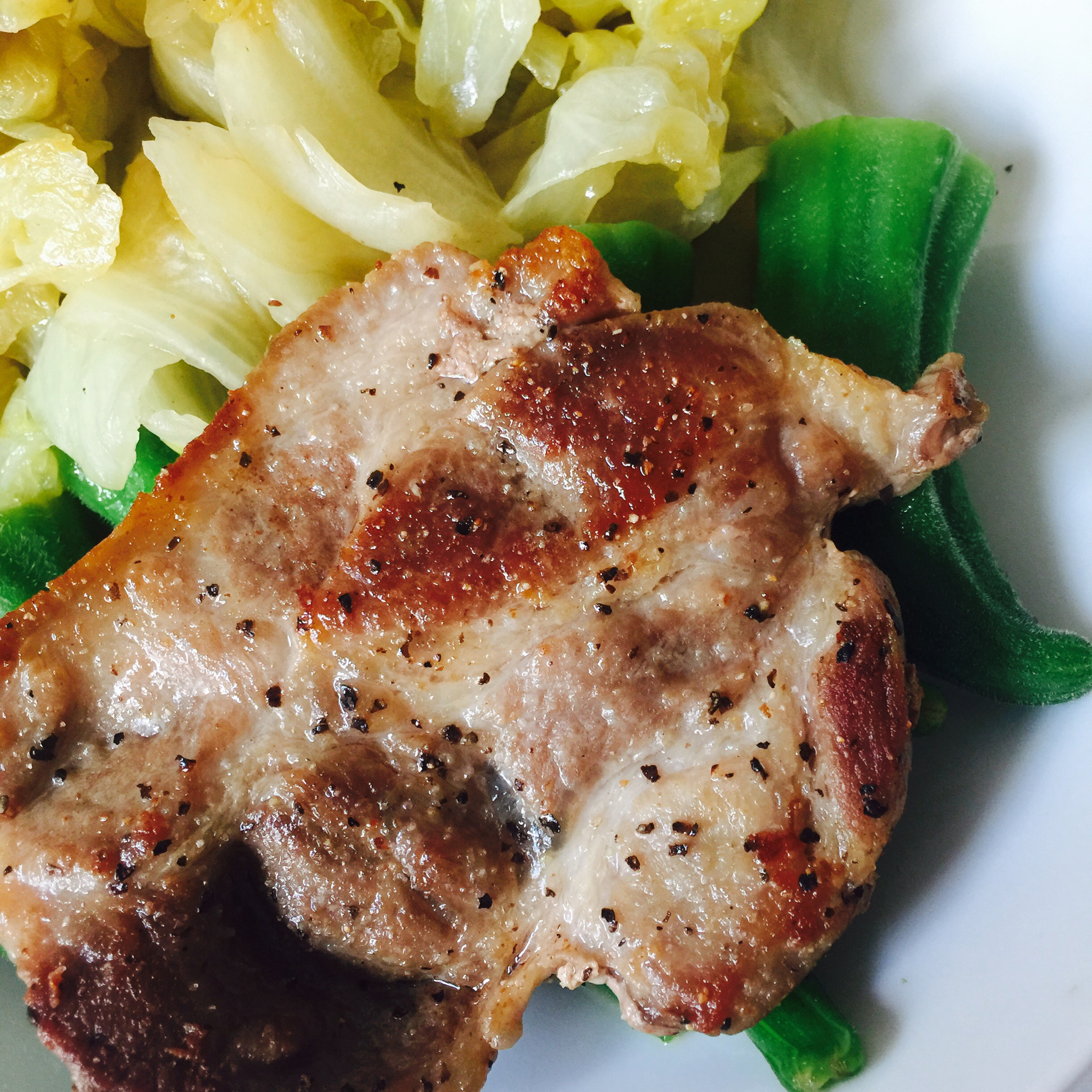 煎猪扒（超简单）和其他的猪扒在这食谱的最下面