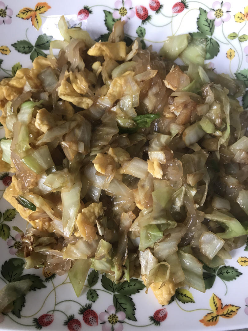 包菜粉丝炒鸡蛋
