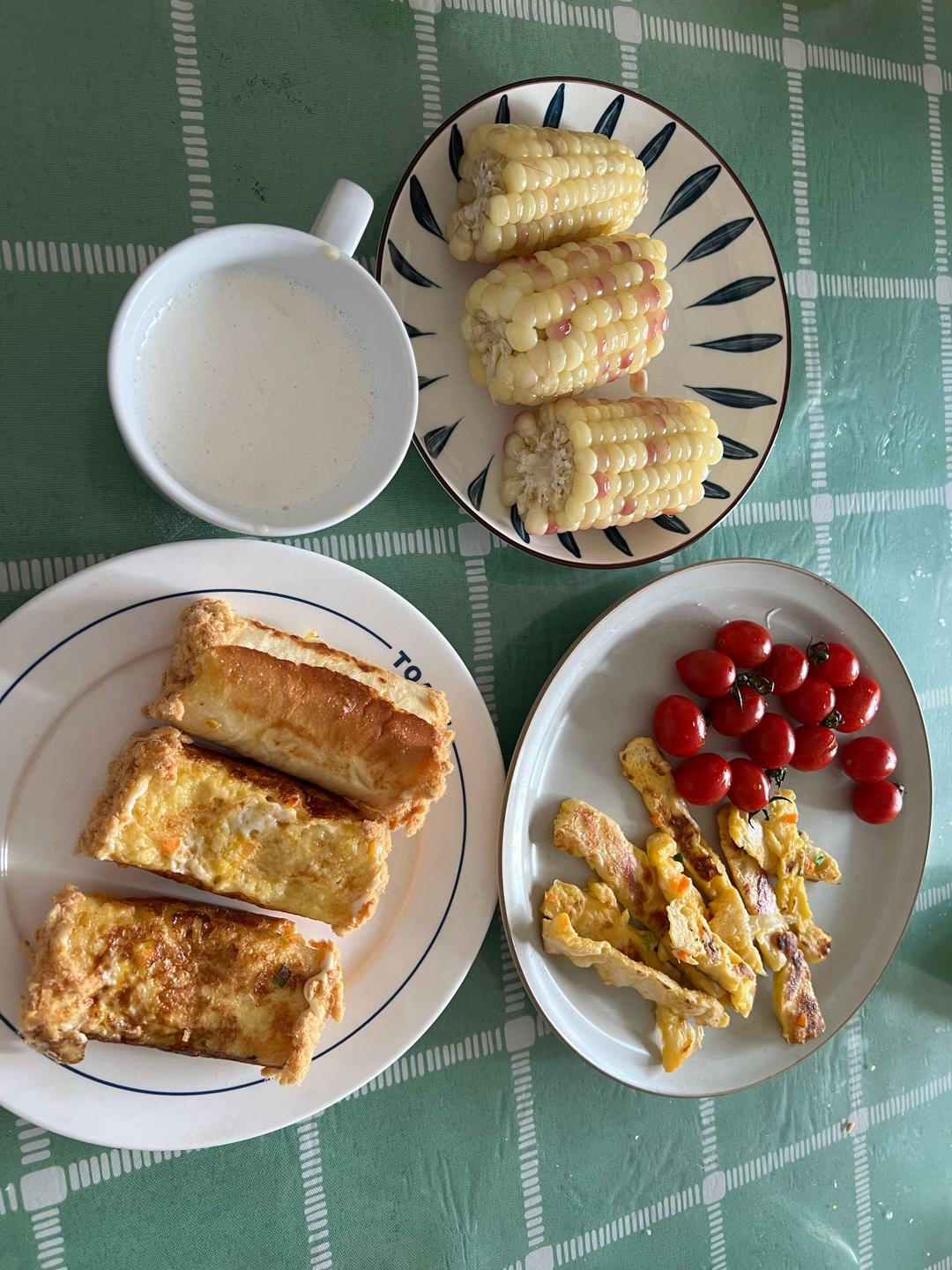会拉丝的肉松芝士吐司卷