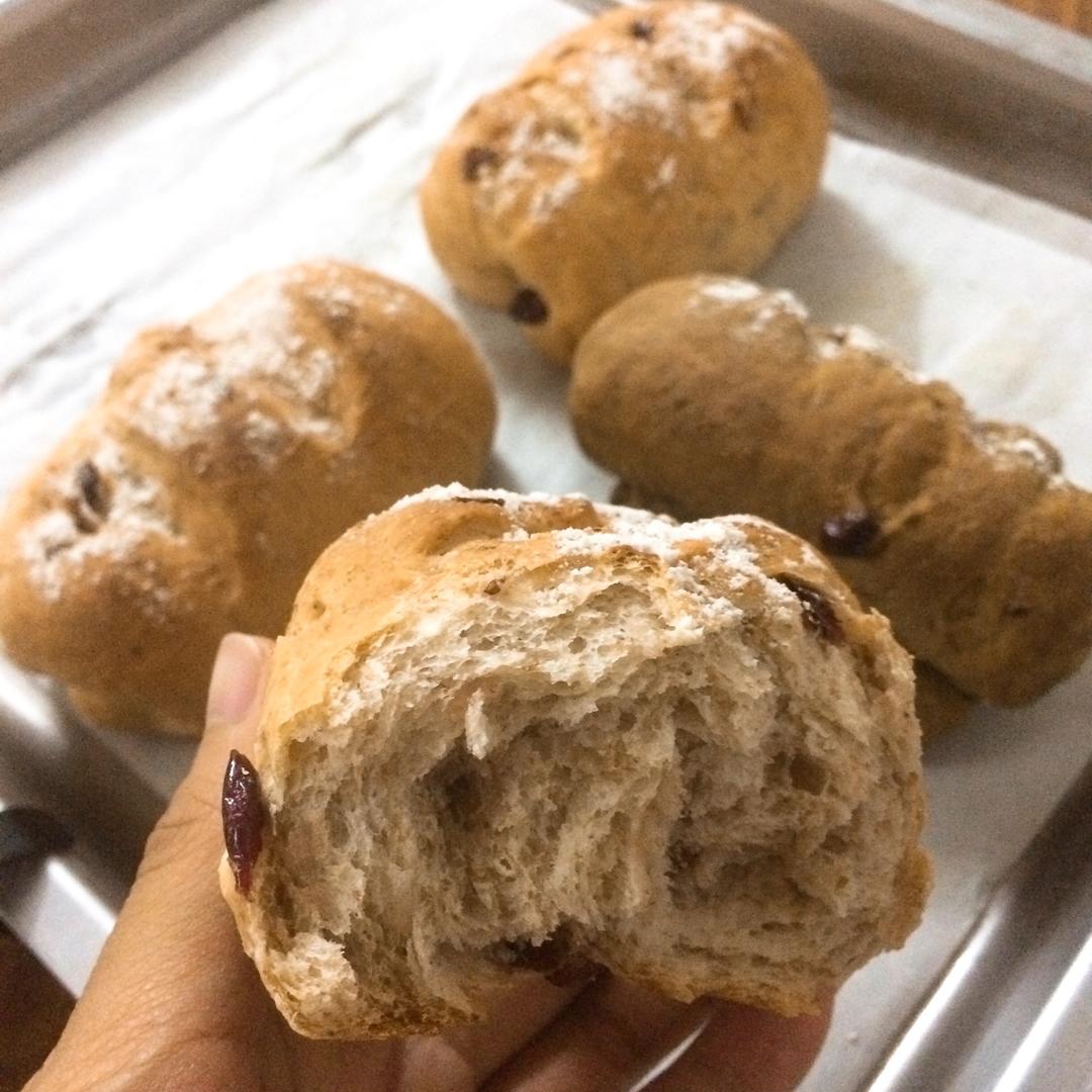 蔓越莓全麦黑糖面包