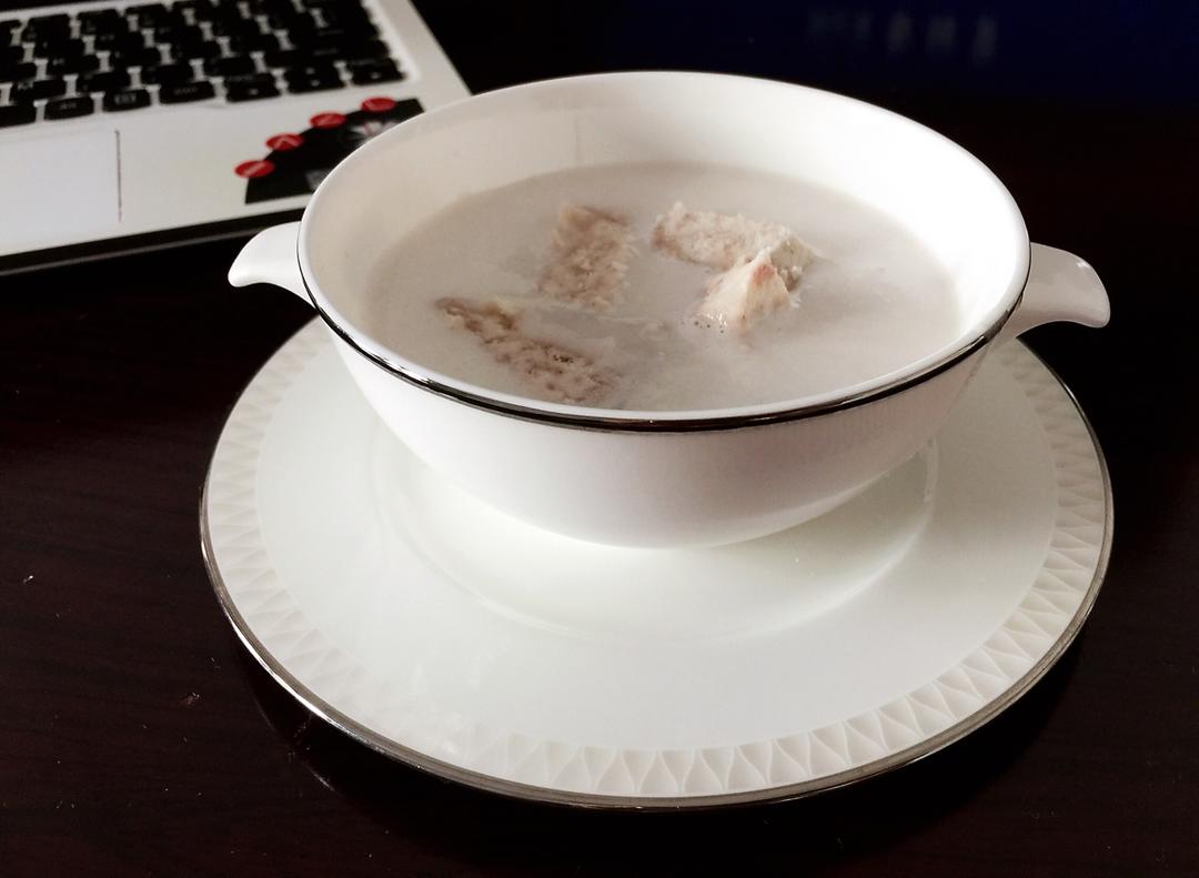 鱼鱼nur做的芋头椰奶甜汤