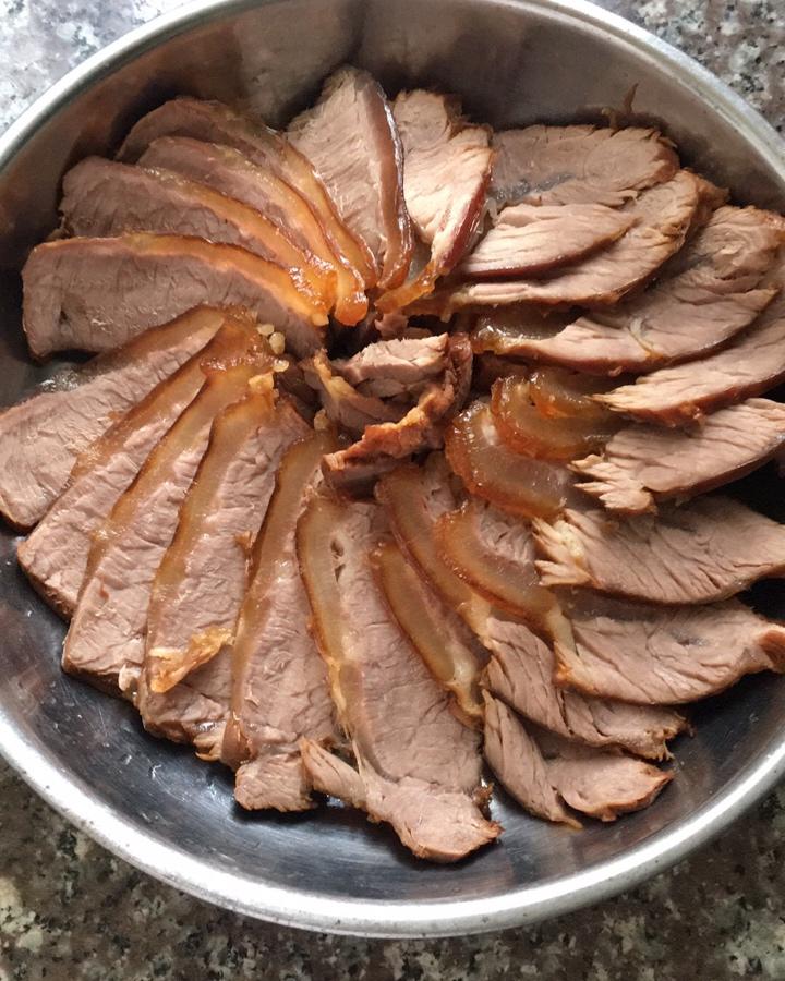 极简单的卤牛肉