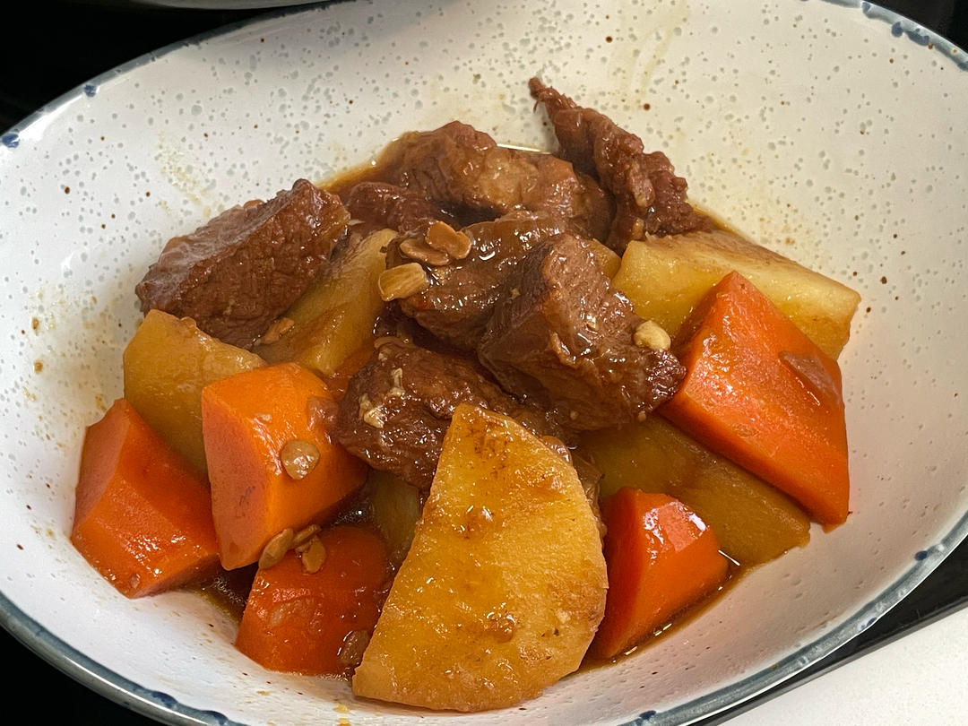 可以吃一辈子的红烧牛腩