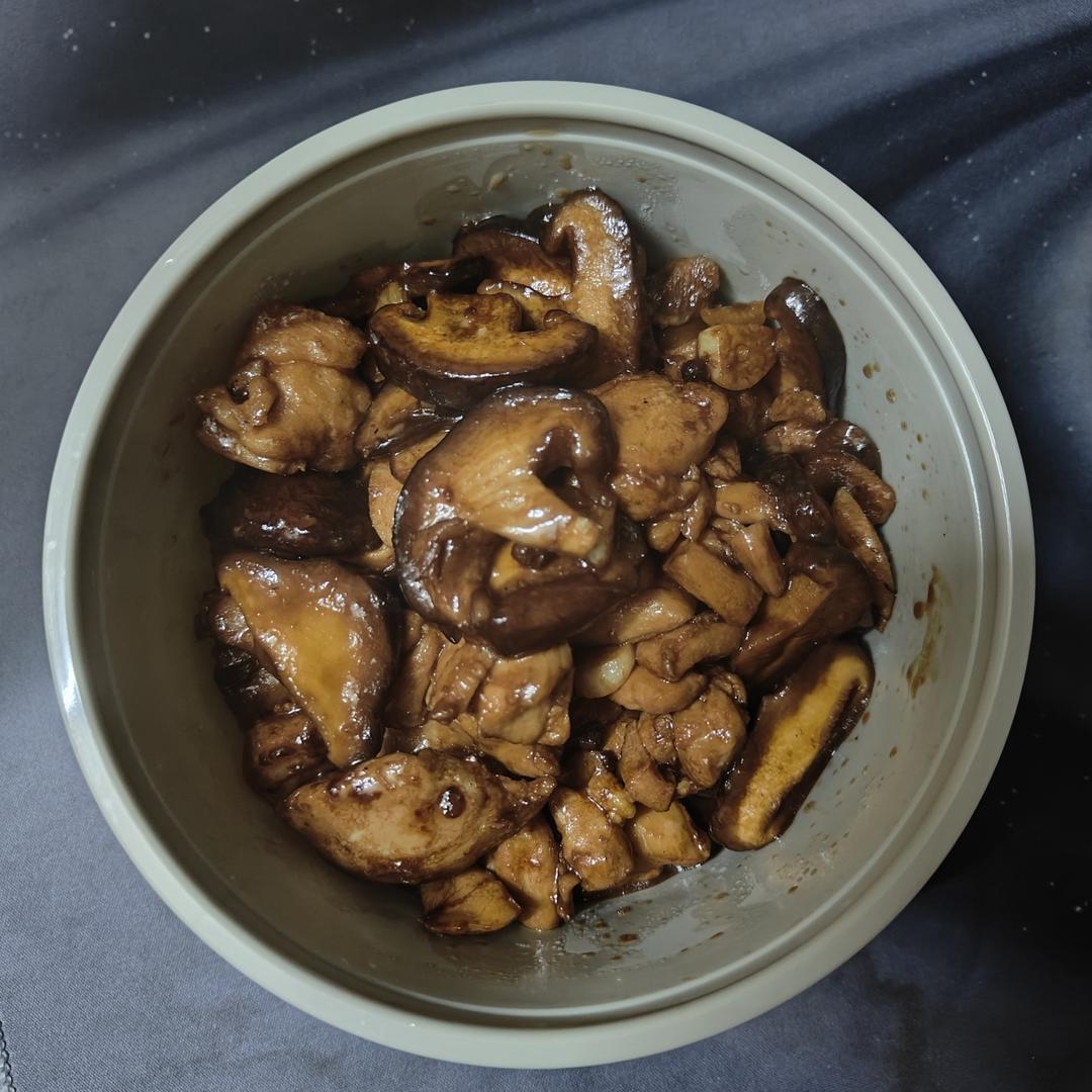 超下饭的香菇滑鸡