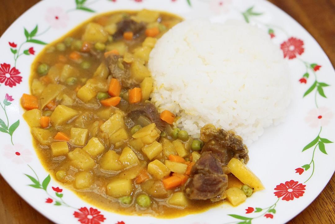 咖呀咖呀牛肉咖喱饭