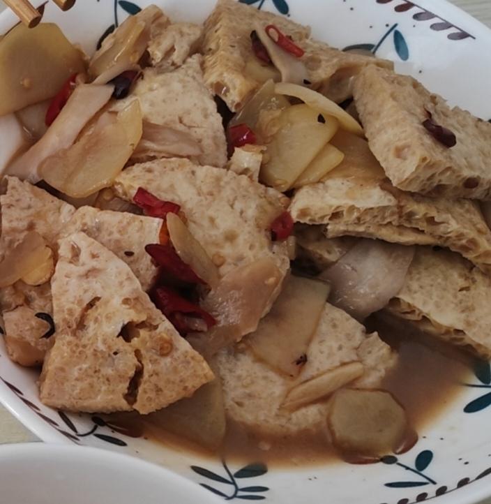 红烧脆皮豆腐 简单快手 少油不加盐的下饭小能手